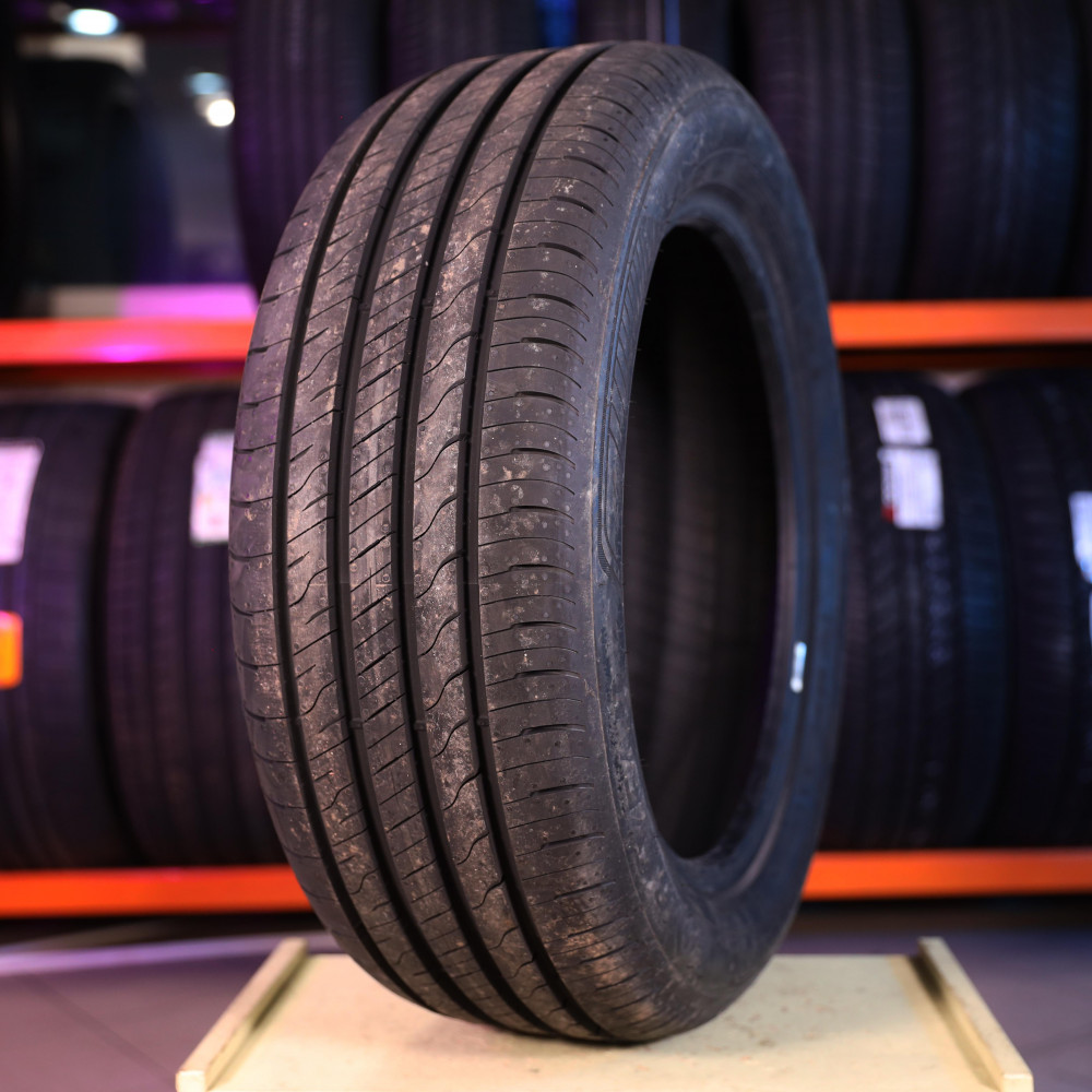 Goodyear EfficientGrip Performance 2 195/60 R16 89V летняя