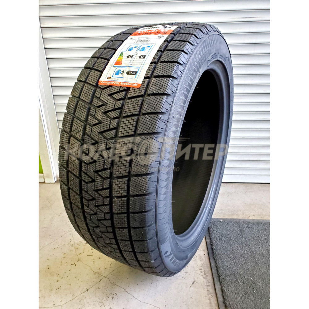 Gripmax Stature M/S 235/45 R20 100V зимняя