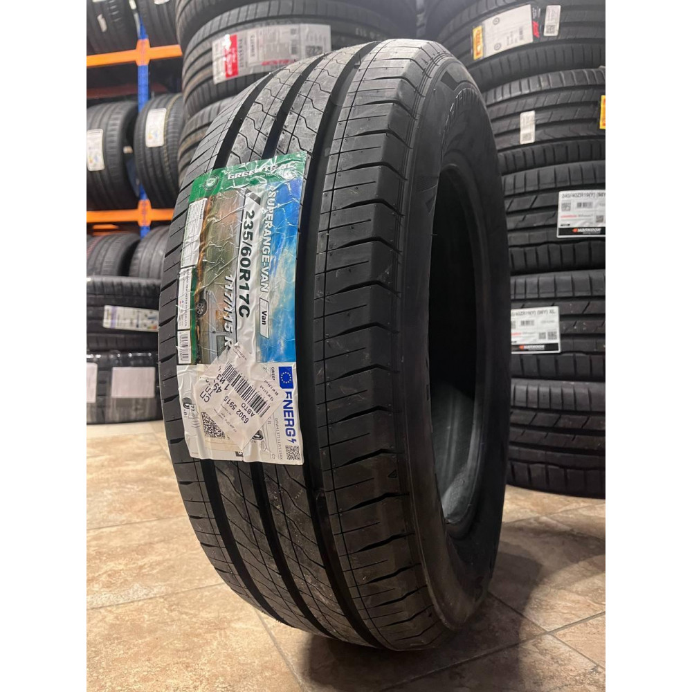 Greentrac Superange-Van 215/70 R15C 109/107S летняя