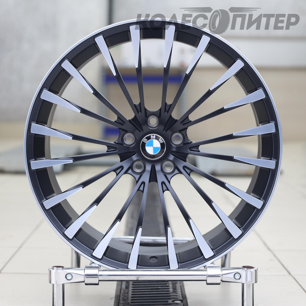 Кованые диски BNVT 01 10x22 PCD5x112 ET 45 DIA 66.6 Satin Black Face купить  по низкой цене в СПб, шиномонтаж.