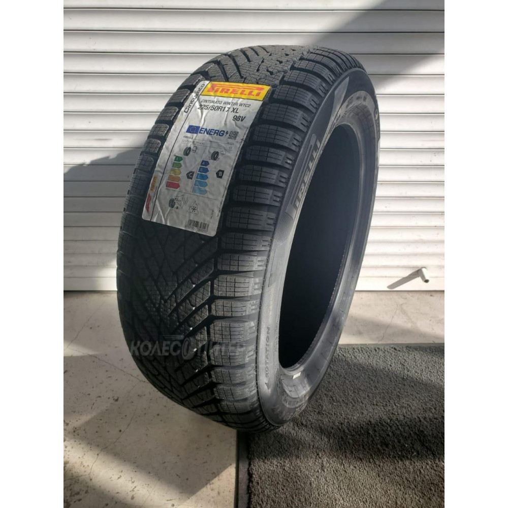 Pirelli Cinturato Winter 2 225/45 R18 95V зимняя