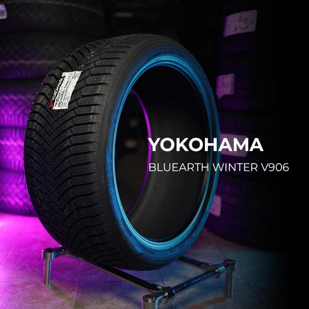 Yokohama BluEarth Winter V906 265/45 R20 108V зимняя